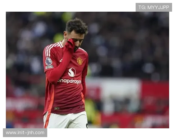 马奎尔在防守传中环节的价值获阿莫林高度认可